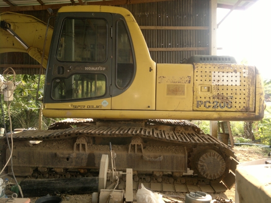 ขายรถแม็คโคร KOMATSU รุ่น PC 200-6 SERIAL 87044  เล่มทะเบียน