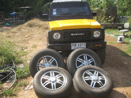 //ขายแมกซ์  ดีแมก  ไฮแลนเดอ