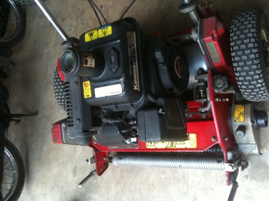 รถตัดกรีน เก่าญี่ปุ่นสภาพดีราคาไม่แพง มากครับ จัดส่งได้ทั่วประเทศ