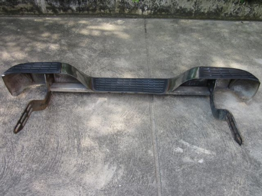 กันชนท้าย Toyota Tiger ชุบโครเมี่ยม พร้อมขายึด มือสอง กันชนท้าย Toyota Tiger ชุบโครเมี่ยม พร้อมขายึด มือสอง
