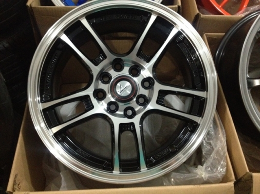 ขายล้อแม็กใหม่100\% Samulai ขอบ15 4 รู100/114 8500 บาท