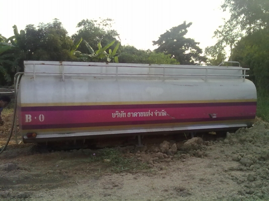 ต้องการขายถังโมลาส พร้อมปั๊ม