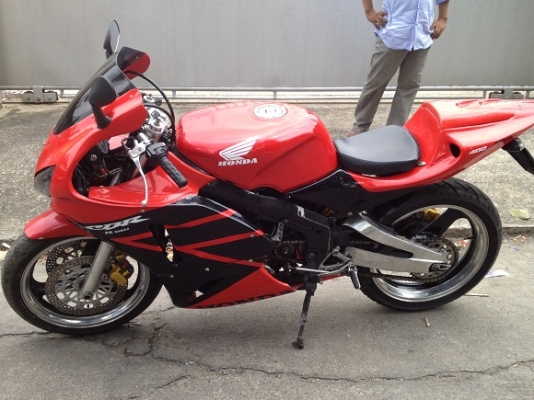 ขาย CBR 400 ทะเบียนสวมผ่อนเดือนละ 2xxx บาท