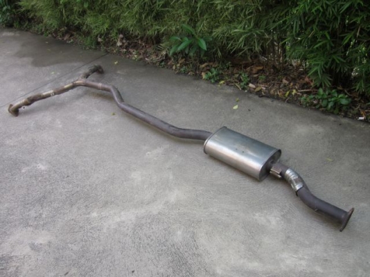 ท่อพัก Mazda แท้(มือสอง) ไม่ทราบรุ่น สภาพดี พร้อมใช้งาน