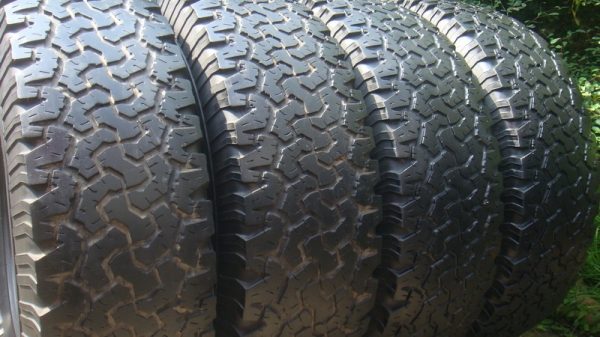 ขายยาง BF Goodrich Allterrain 265 75 r16