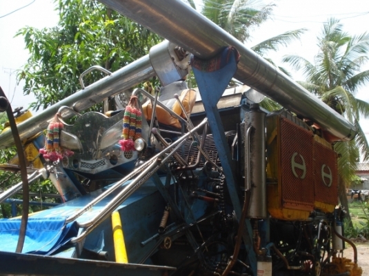 ขาย เทเลอร์สิบล้อพร้อมรถเกี่ยวข้าว อ.เจริญพัฒนา