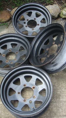 ล้อกะทะ 5รู Suzuki ออฟลึก ขอบ 15 x 5.5 นิ้ว ล้อกะทะ 5รู Suzuki ออฟลึก ขอบ 15 x 5.5 นิ้ว