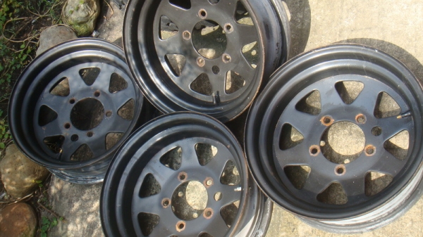 ล้อกะทะ 5รู Suzuki ออฟลึก ขอบ 15 x 5.5 นิ้ว ล้อกะทะ 5รู Suzuki ออฟลึก ขอบ 15 x 5.5 นิ้ว