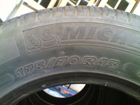 ขายบันไดยาว175 cm. ขายบันไดยาว175 cm.