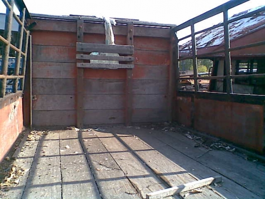 ขาย4ล้อ ELFรุ่นเก่า เครื่องTOYOTA 85แรง ไม่มีเล่มทะเบียน