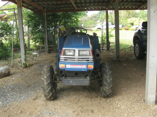 ขาย ISEKI 220 Landhope 2เพลารถสภาพดี ราคา 130000 ครับ