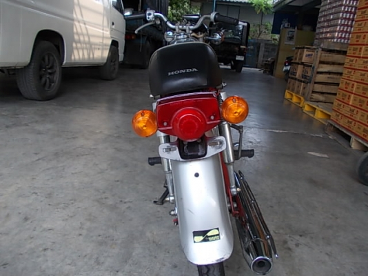 honda cd50Sรถประกอบใหม่ สภาพสดจริง สีเดิมๆทั้งคัน