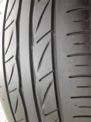 ขายยาง195/65/15 ปี 2310 BRIDERTONE TURANZA AR10 1 ชุด  ราคา :  2,600.00  บาท