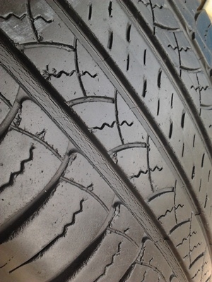 ขายยาง225/65/17 ปี 1510 MICHERLIN LATITODE TOUR HP 1 ชุด  ราคา :  2,400.00  บาท