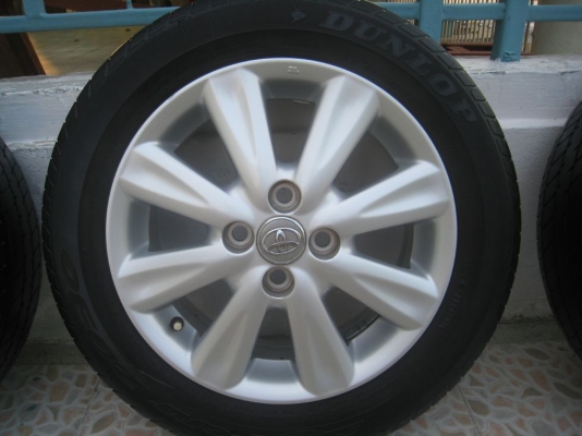 ขายล้อแม็กเดิม toyota vios 15"x5.5" 4/100 et45 +ยางปี09 (081-3747940)