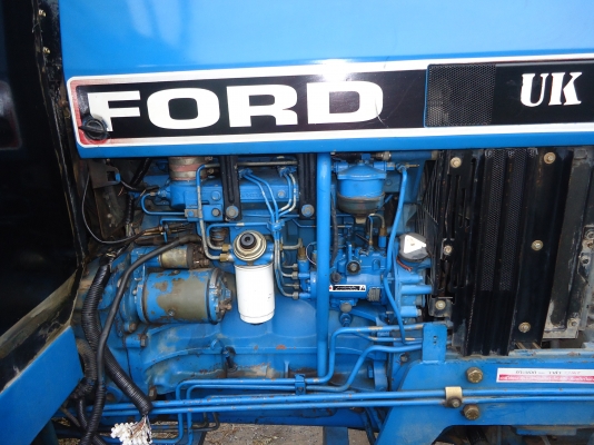 ขายรถไถford7740พร้อมใช้งาน