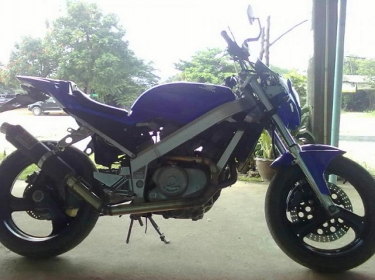 Honda บอท 400 cc. สวยๆๆ แต่ง อินวอย ถูกๆๆ น่ะคับ 40000