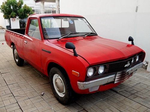 ขอลบกวนหน่อยนะครับ   อยากแลกบิ๊กไบ นะครับ พอมีคัยอยากเปลี่ยวแนวป่าวครับ SR ก็ได้ครับ ลองดูนะครับ