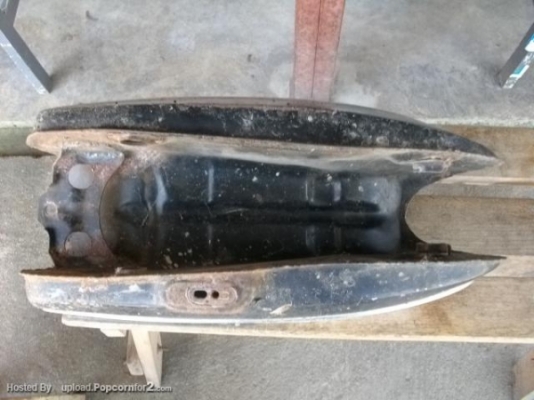 ขายถังนำ้มันรถฮอนด้าcd65,cd70(3ใบ)