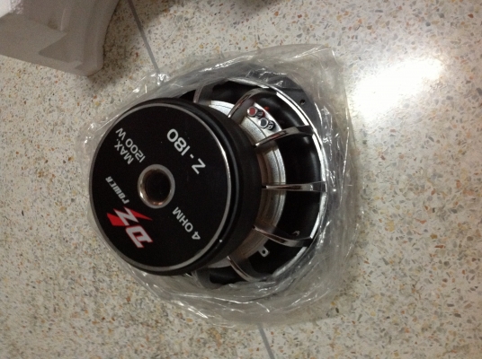 ขายเครื่องเสียง1ชุด ขายแยกด้วยคับ