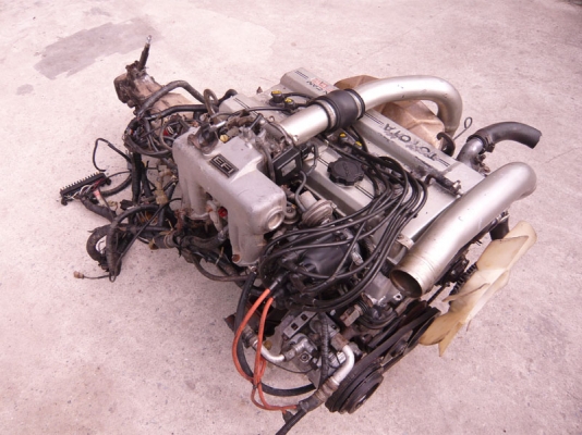 ขายเครื่องยนต์เบนซินเทอร์โบขับหลัง TOYOTA 3T TURBO