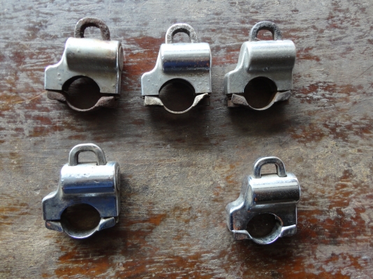 ขายอะไหล่ ที่ล๊อคกุญแจ-หมวก ของแท้ เก่าเก็บ สนใจติดต่อ 081-005-8785