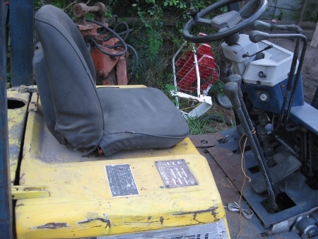 ขาย-รถยก FORKLIFT: KOMATSU-FD15-15 ขนาด 1.5 ตัน เครื่องดีเซล ประหยัด นำเข้าจากญี่ปุ่น สภาพพร้อมใช้