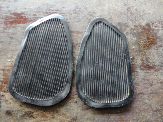 ขายยางแก้มถัง K-125 M.1-2 สนใจติดต่อ 081-005-8785