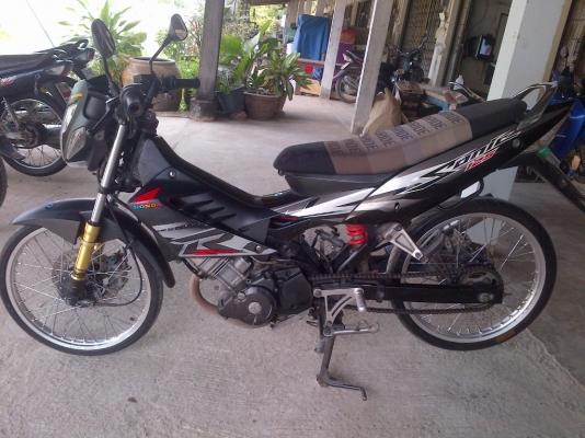 ขาย!"ลดแล้วคับ"14800โซนิคตัวใหม่สต๊าทมือ ปี50 รถเครื่องแต่งแรง คบูเหลี่ยม วิ่งดีมาก เครืองดีพร้อมใช้ ทะเบียน+เอกสารโอน ภาษีไม่หมด