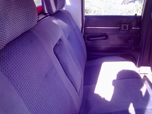 HERO 4 ประตู เพาเวอร์ แอร์เย็น เบาะกำมะหยี่ ไมล์2หลุม ทะเบียนเต็ม HERO 4 ประตู เพาเวอร์ แอร์เย็น เบาะกำมะหยี่ ไมล์2หลุม ทะเบียนเต็ม