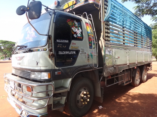 ขายด่วน  รถสิบล้อเพลาเดียว   HINO  FL  3M   240    พร้อมใช้งานทันที   สวยจัดเดิมๆ