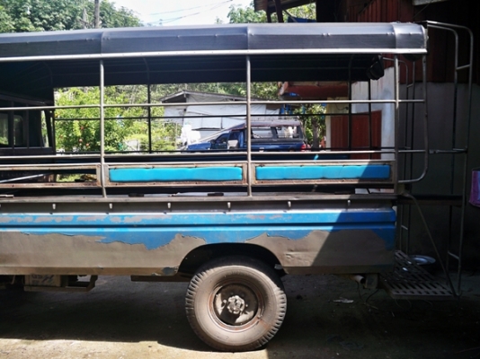 ปรับราคา ขายรถบรรทุก 4 ล้อ กลาง-ใหญ่ กะบะสแตนเลสอย่างดี ปรับราคา ขายรถบรรทุก 4 ล้อ กลาง-ใหญ่ กะบะสแตนเลสอย่างดี