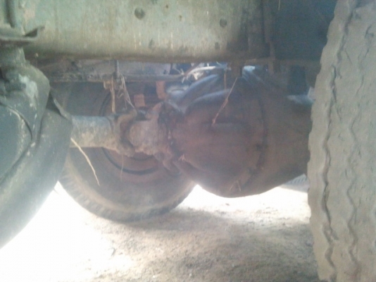 ขาย ROCKY เพลาเดียวเครื่อง 6BG  175 แรง รถล่อง 6 เกียร์เดินหน้า สภาพพร้อมใช้ (มีกระบะคอกเหล็กให้)