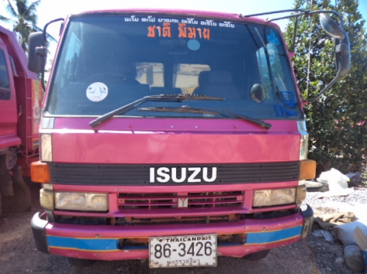 ขายรถ6ล้ออีซูซุร็อกดั้ม195 แรง สภาพสวยพร้อมใช้งานคับเอกสารพร้อมโอน