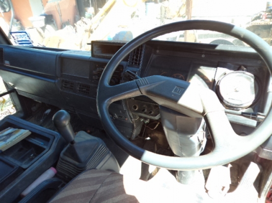 ขายรถ6ล้ออีซูซุร็อกดั้ม195 แรง สภาพสวยพร้อมใช้งานคับเอกสารพร้อมโอน