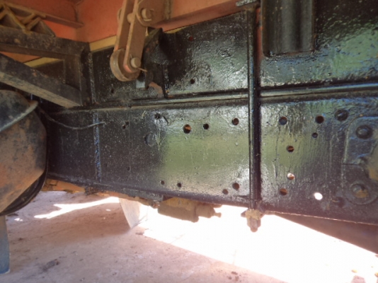 ขายรถ6ล้ออีซูซุร็อกดั้ม195 แรงม้า (ไมีมีเล่ม...อินวออย์หาย)