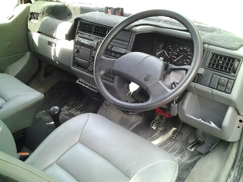 ขายรถตู้โฟล์คคาราเวลปี96รถบ้านแท้ๆขายถูกติดแก๊สLPGราคา139000