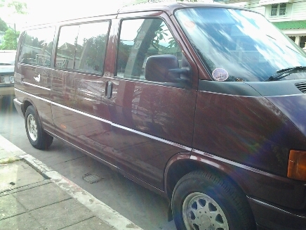 ขายรถตู้โฟล์คคาราเวลปี96รถบ้านแท้ๆขายถูกติดแก๊สLPGราคา139000