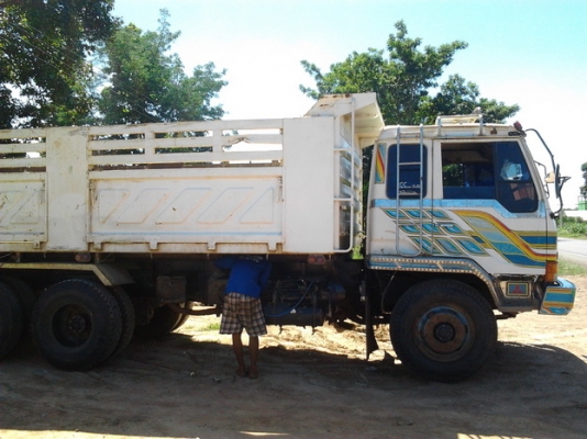 ***ขายแล้วครับขอบคุณ Truck2hand ขาย ***ดาวน์ ***ไอ้หลงTD 10ล้อ 2เพลาดั๊ม MITSU FN527M-TD2679 เครื่องเดิม6D16 195 เทอโบ เกียร์ 10 สปีด  เบรคใหญ่ เพลาบุ๋ม แอร์ ทริฟฟี่ กระบะดั๊มสามมิตรลอนเฉียง คัสซีสวย ยางดี  เปลี่ยนสัญญาผ่อนต่อ ราคาต่อรองเงินดาวน์ได้ครับ