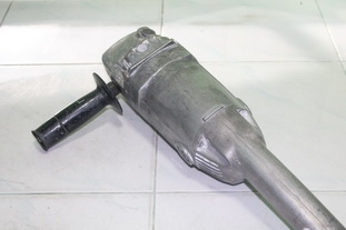 เครื่องเจียร์ยี่ห้อmakitaรุ่น9617 ขนาดใบ 7 นิ้ว สภาพพร้อมใช้ครับ