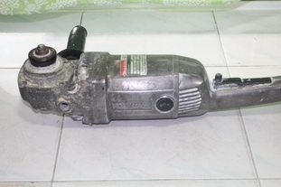 เครื่องเจียร์ยี่ห้อmakitaรุ่น9617 ขนาดใบ 7 นิ้ว สภาพพร้อมใช้ครับ