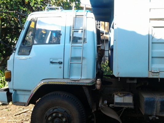 ***ขายแล้วครับขอบคุณ Truck2hand ขาย 10ล้อ2เพลาดั๊ม สภาพสวยเดิมๆ ISUZU FXZ13NFY 210 เครื่องเดิมเกียร์เดิม แห้งดีแรง ไม่เยิ้ม ช่วงล่างแน่นคัสซีสวยเดิม กระบะดั๊มเหล็กสภาพสวยไม่มีผุไม่หัก พื้นดี ข้างดี ยางดี10เส้น หัวบางภายในดี คอนโซลดี พร้อมใช้พร้อมลุยงาน รา