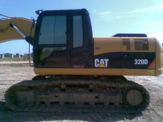 ขาย CAT 320D กระบอกดำ / ทำงาน 6,xxx กว่าชั่วโมง