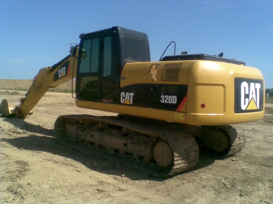 ขาย CAT 320D กระบอกดำ / ทำงาน 6,xxx กว่าชั่วโมง