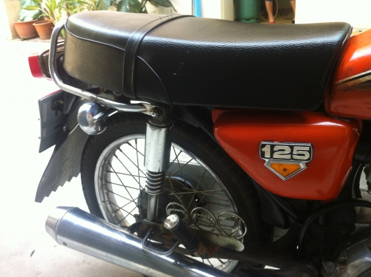 ขาย HONDA CG125 สภาพเดิมๆๆเครื่องดีมากๆๆ ขาย HONDA CG125 สภาพเดิมๆๆเครื่องดีมากๆๆ