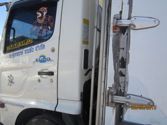 เมกก้า-FC4J-175แรง-ตู้3บาน6,50เมตร-มือ1ห้างเดิมๆ เมกก้า-FC4J-175แรง-ตู้3บาน6,50เมตร-มือ1ห้างเดิมๆ