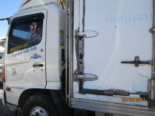 เมกก้า-FC4J-175แรง-ตู้3บาน6,50เมตร-มือ1ห้างเดิมๆ เมกก้า-FC4J-175แรง-ตู้3บาน6,50เมตร-มือ1ห้างเดิมๆ