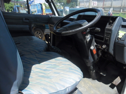 รถสี่ล้อ Isuzu 88พวงมาลัยพาวเวอร์ รถสวยคอกสวยพร้อมใช้งานเอกสารทะเบียนพร้อม