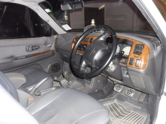 รถGvagon 2500 รถสวยเครื่องดีใช้งานทุกวัน สนใจโทรมานะครับ รถGvagon 2500 รถสวยเครื่องดีใช้งานทุกวัน สนใจโทรมานะครับ