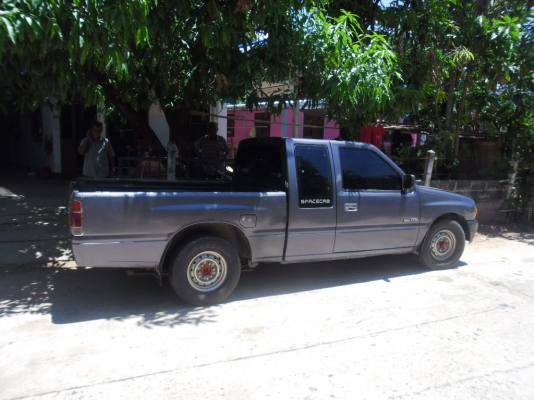 รถกระบะisuzu 2500 แคป สวยภายในสวยเอกสารทะเบียนพร้อมสนใจโทรมนะครับ พวงมาลัยธรรมดา